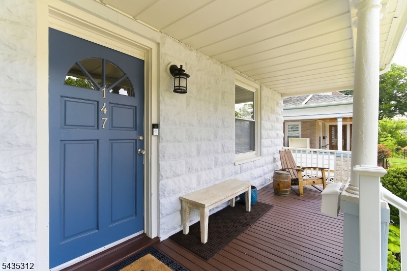 147 High Street Montclair, NJ 07042 - Photo 4 of 25