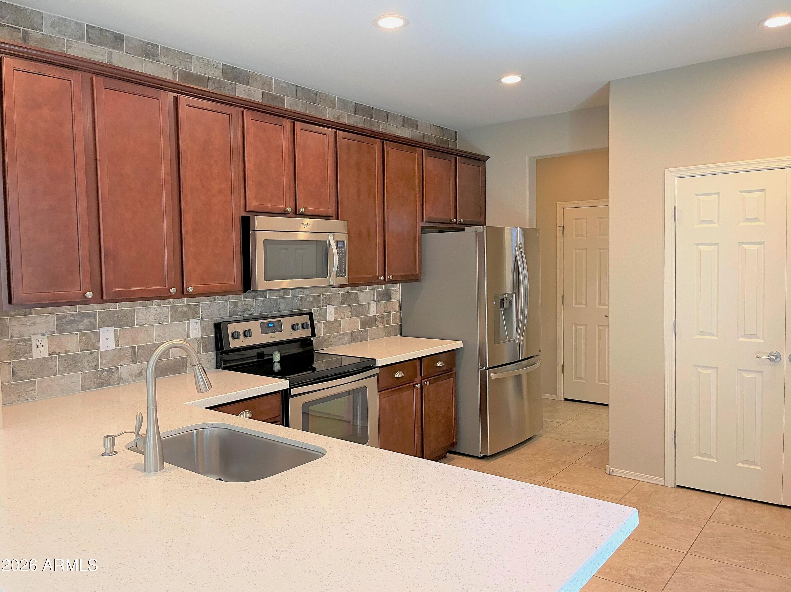 441 North Ranger Trail Gilbert, AZ 85234 - Photo 5 of 21 IMG_5877