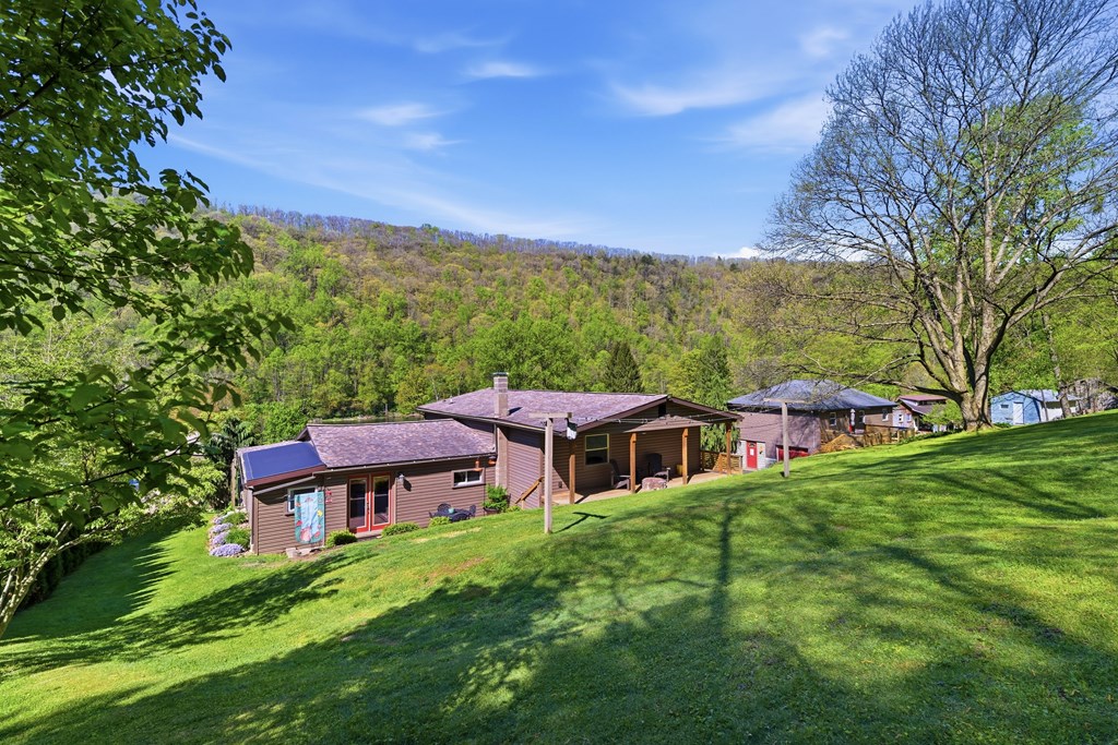 279 Ahrensville Road Oil City, PA 16301 - Photo 14 of 68