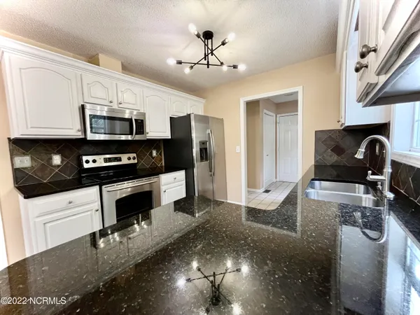 $1,895 | 160 Old Hunt Road, Pinehurst, NC 28374