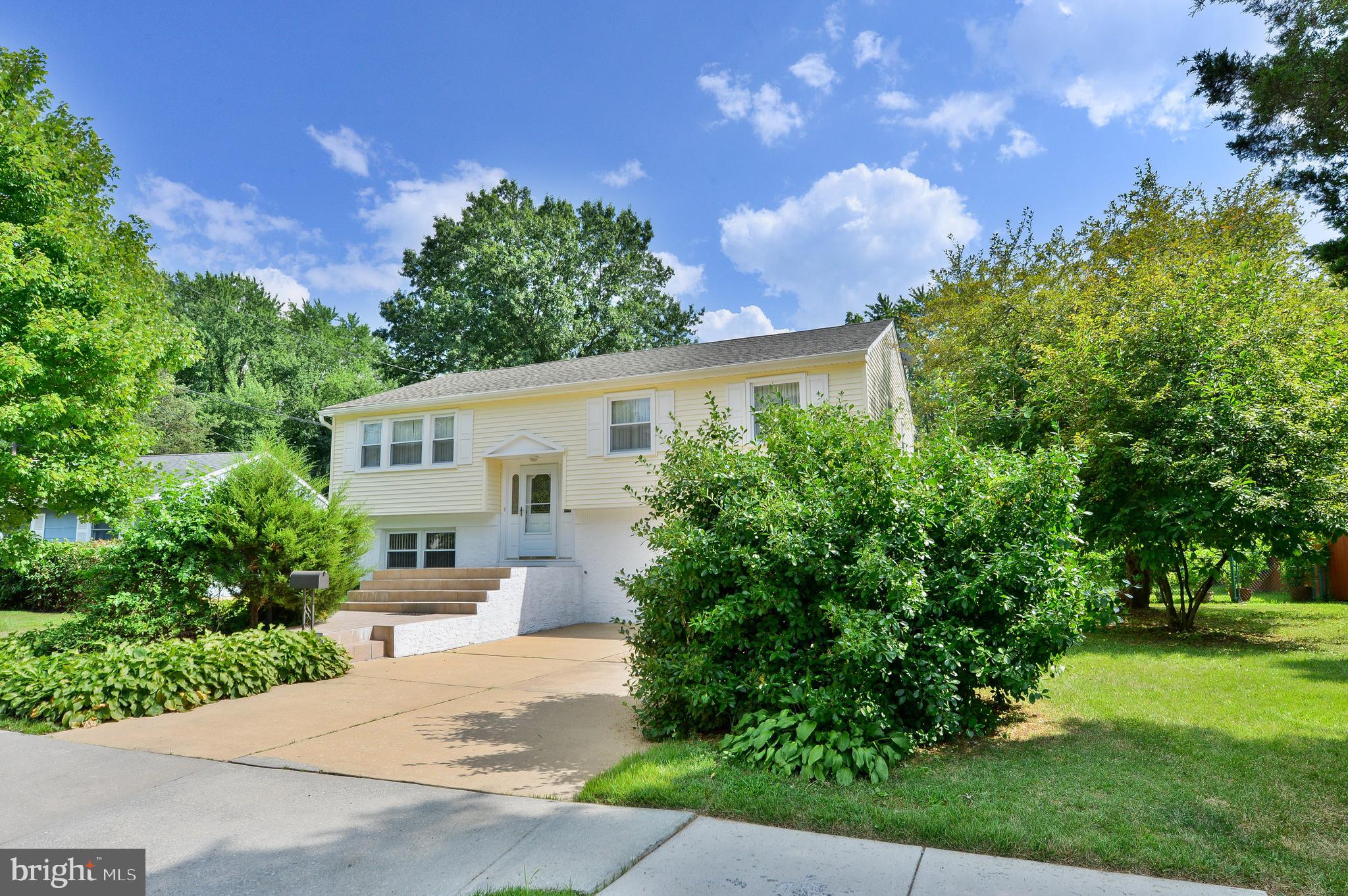 22 Heritage Road Marlton, NJ 08053 - Photo 1 of 40