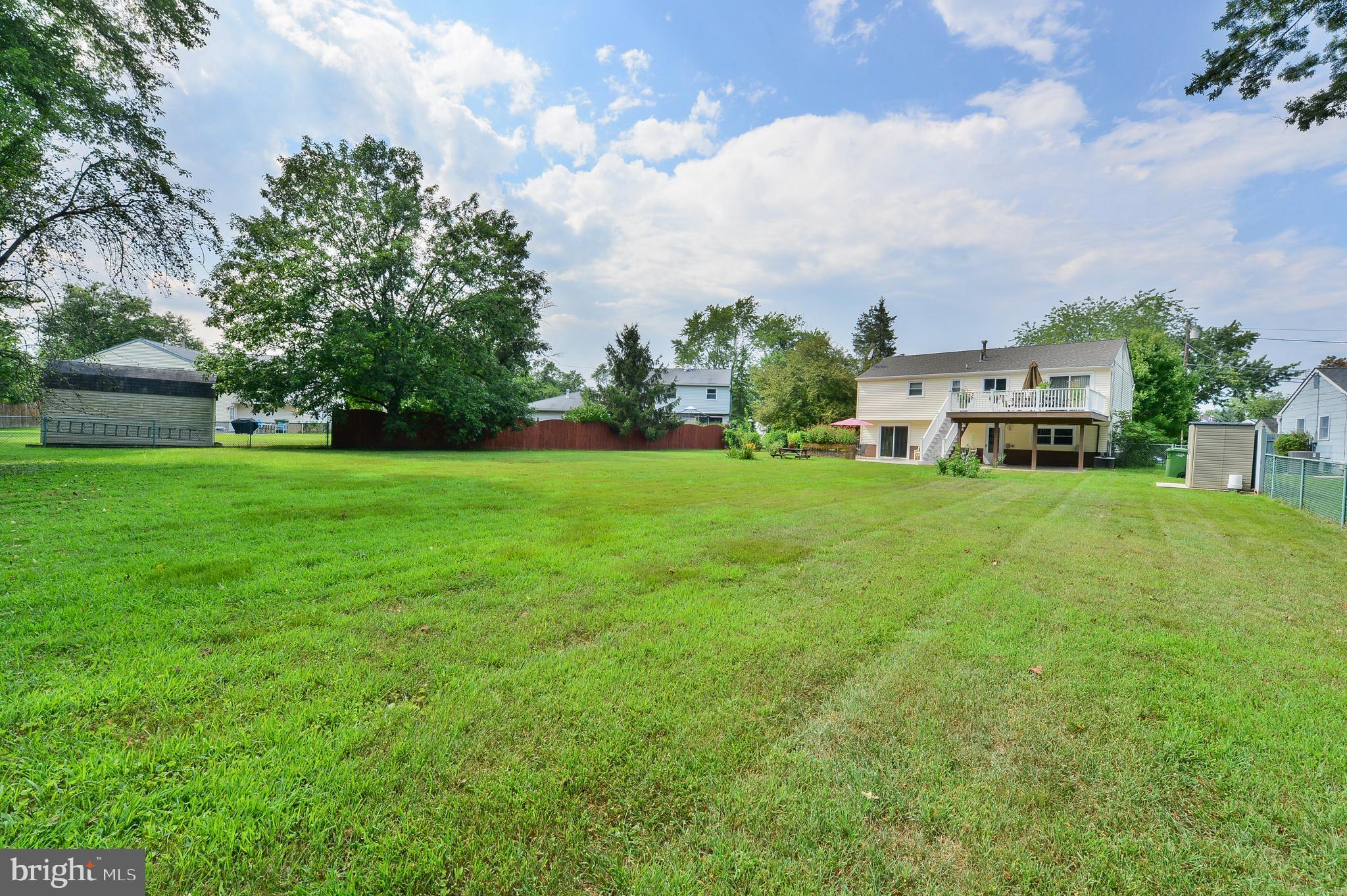 22 Heritage Road Marlton, NJ 08053 - Photo 32 of 40