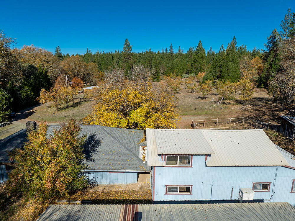 1263 Waldo Road Cave Junction, OR 97523 - Photo 44 of 82 25