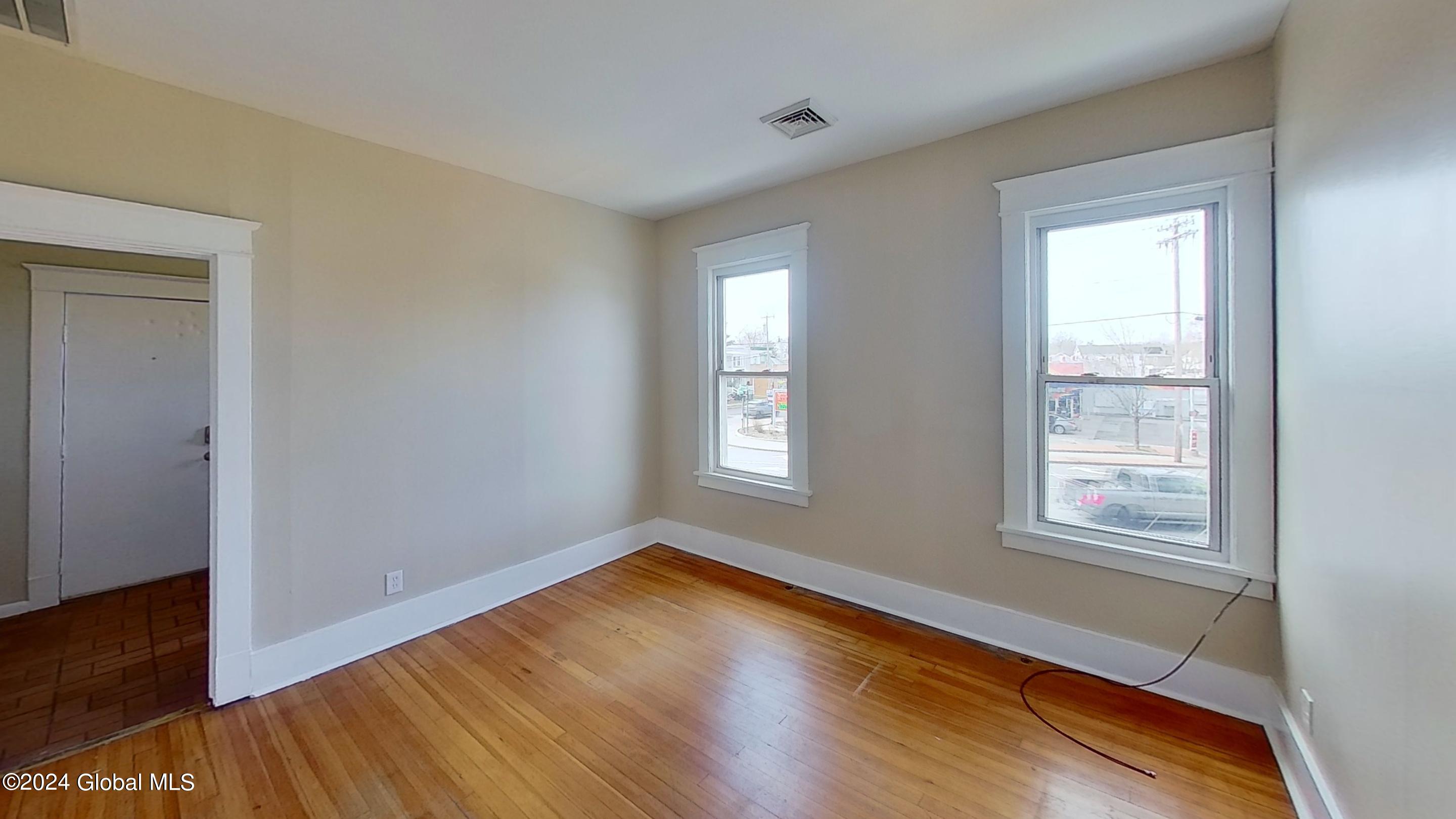 469 Delaware Avenue, Unit A Albany, NY 12209 - Photo 11 of 29 469-Delaware-A-Bedroom