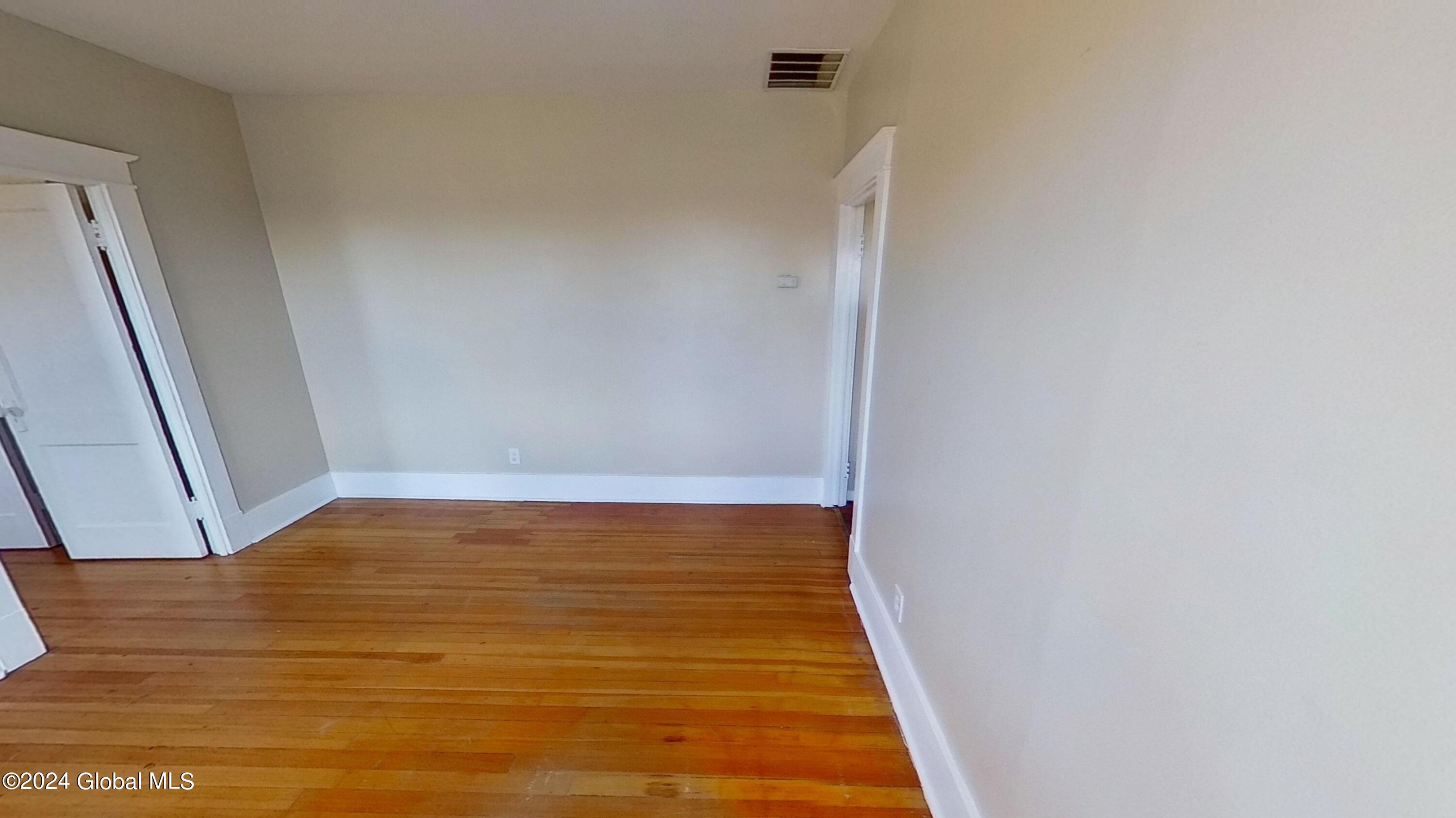 469 Delaware Avenue, Unit A Albany, NY 12209 - Photo 13 of 29 469-Delaware-A-08272024_114524