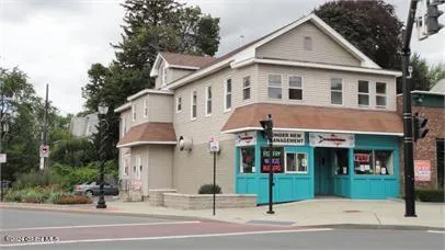 $995 | 469 Delaware Avenue, Unit A, Albany, NY 12209