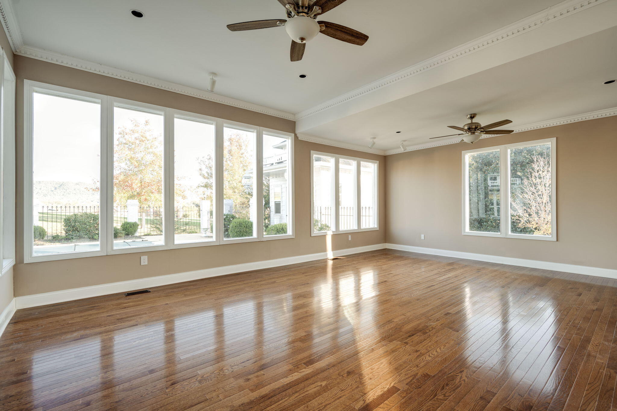 8304 Heron Circle Ooltewah, TN 37363 - Photo 14 of 67 8304 Heron Cir Sunroom 2