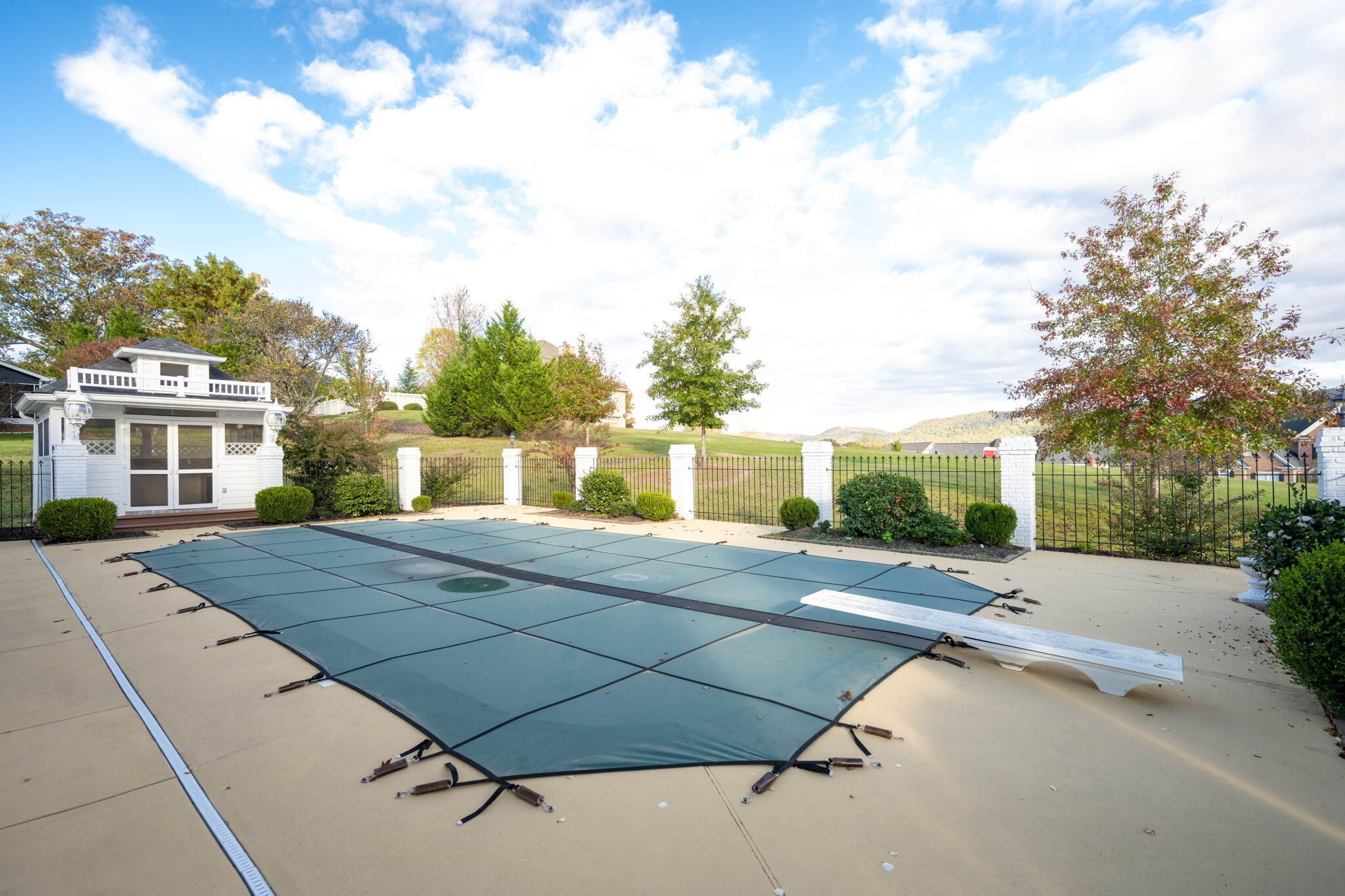 8304 Heron Circle Ooltewah, TN 37363 - Photo 51 of 67 8304 Heron Cir Pool 2