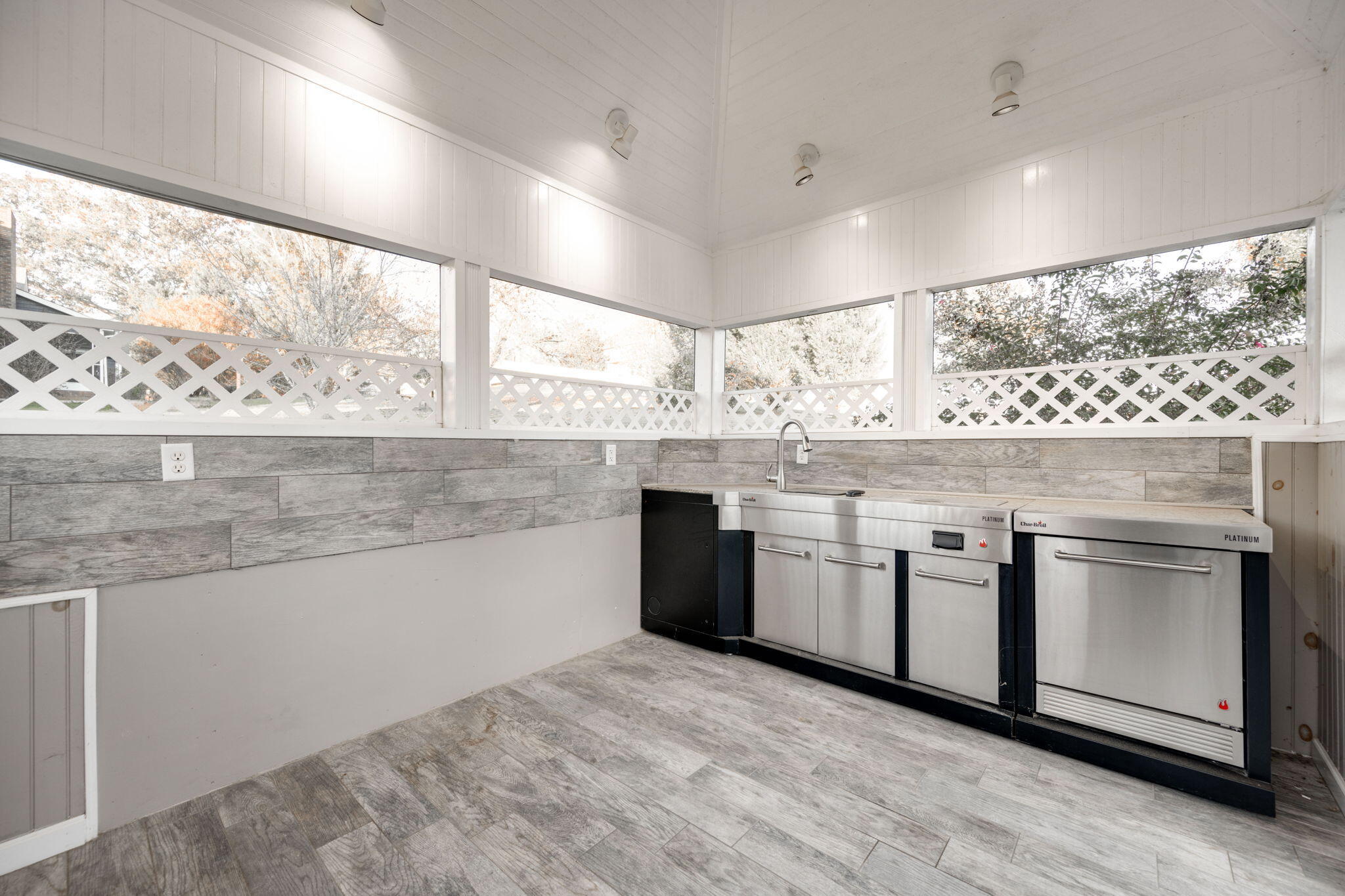 8304 Heron Circle Ooltewah, TN 37363 - Photo 54 of 67 8304 Heron Cir Pool House 2