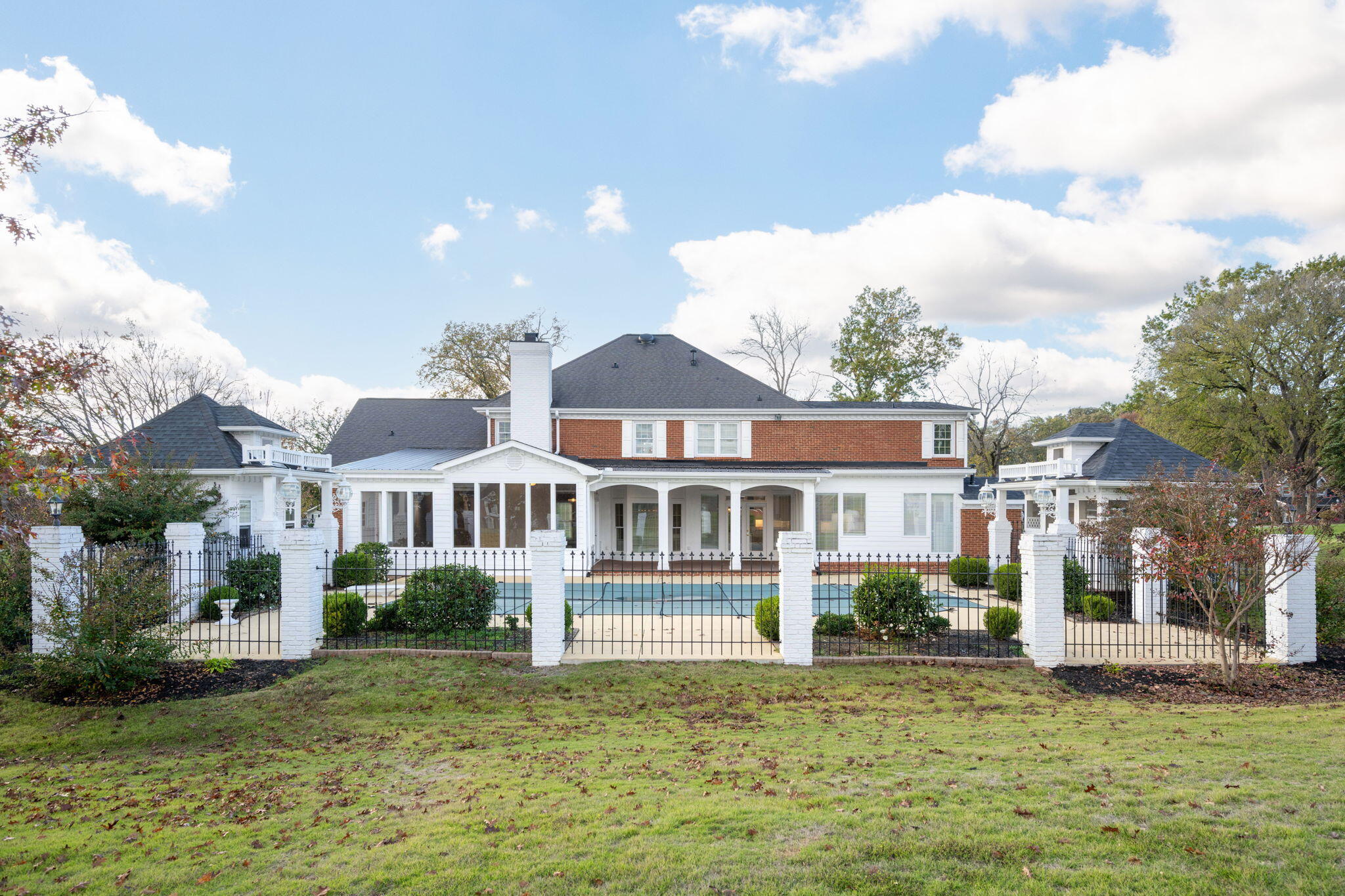 8304 Heron Circle Ooltewah, TN 37363 - Photo 63 of 67 8304 Heron Cir Outside Back 2