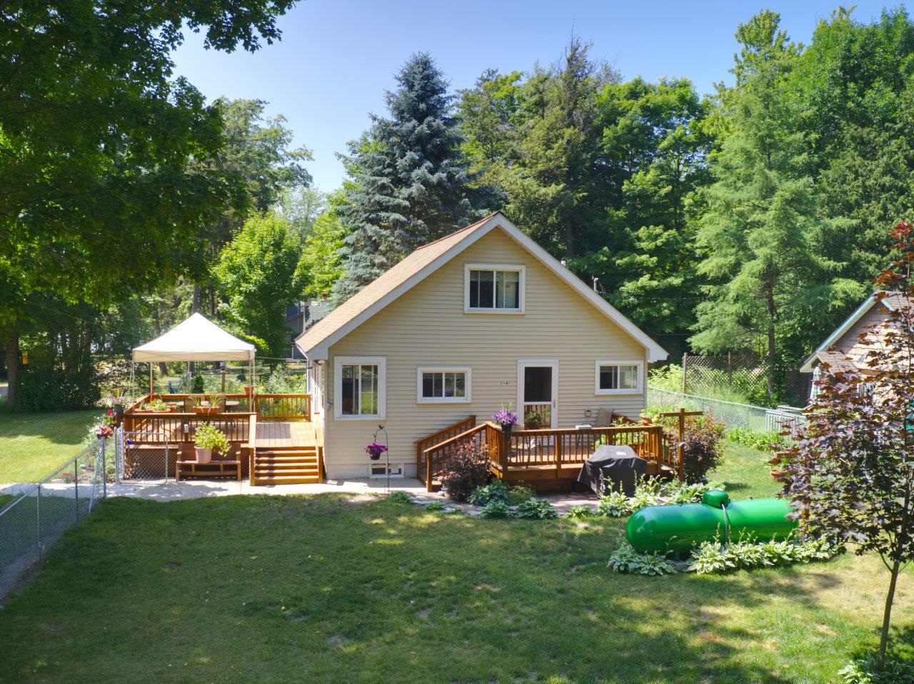 3141 Herron Road Frankfort, MI 49635 - Photo 4 of 55