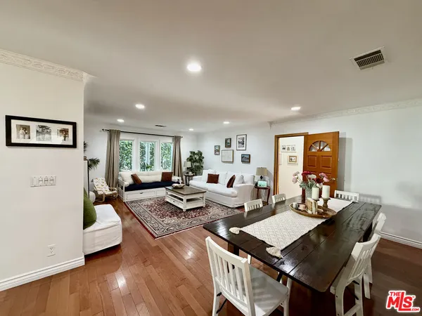 $7,000 | 7764 Fountain Avenue, West Hollywood, CA 90046