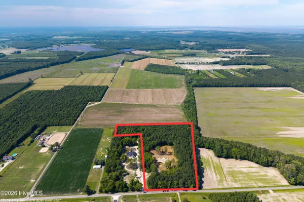 $250,000 | 100 Cruella Lane, Shawboro, NC 27973