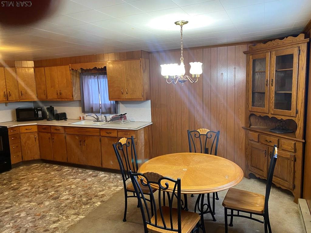 4039 Tipperary Road Northern Cambria, PA 15714 - Photo 8 of 20 Gallery Image 8