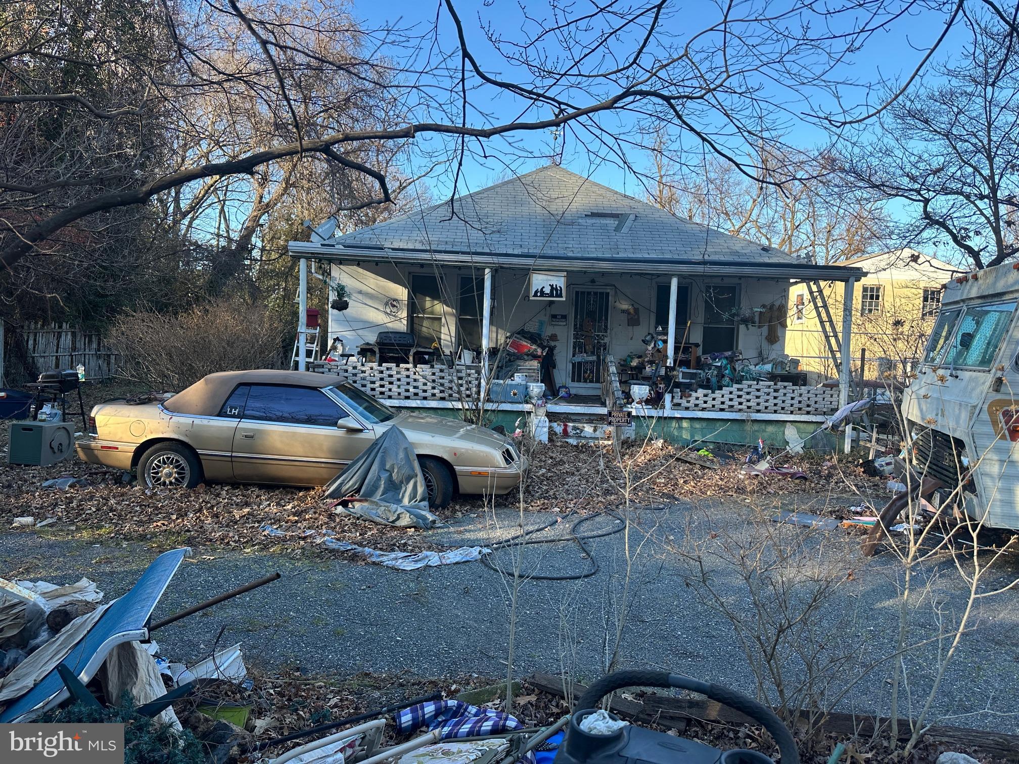 House with covered porch