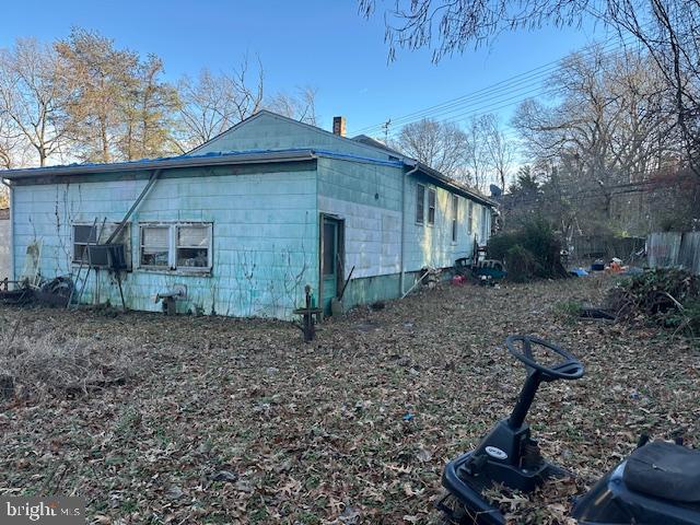 382 Mountain Road Pasadena, MD 21122 - Photo 3 of 7 Rear of house
