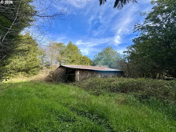 $315,000 | 60958 Old Wagon Road, Coos Bay, OR 97420