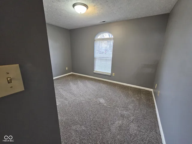 $1,600 | 6348 Coconut Court, Indianapolis, IN 46217