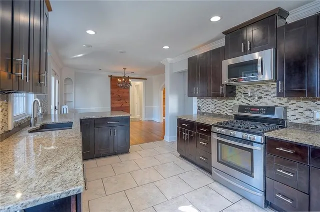 $459,900 | 7135 Jefferson Street, Kansas City, MO 64114