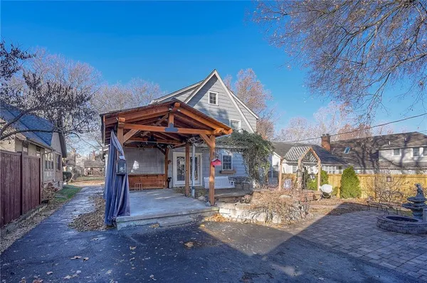 $425,000 | 7135 Jefferson Street, Kansas City, MO 64114