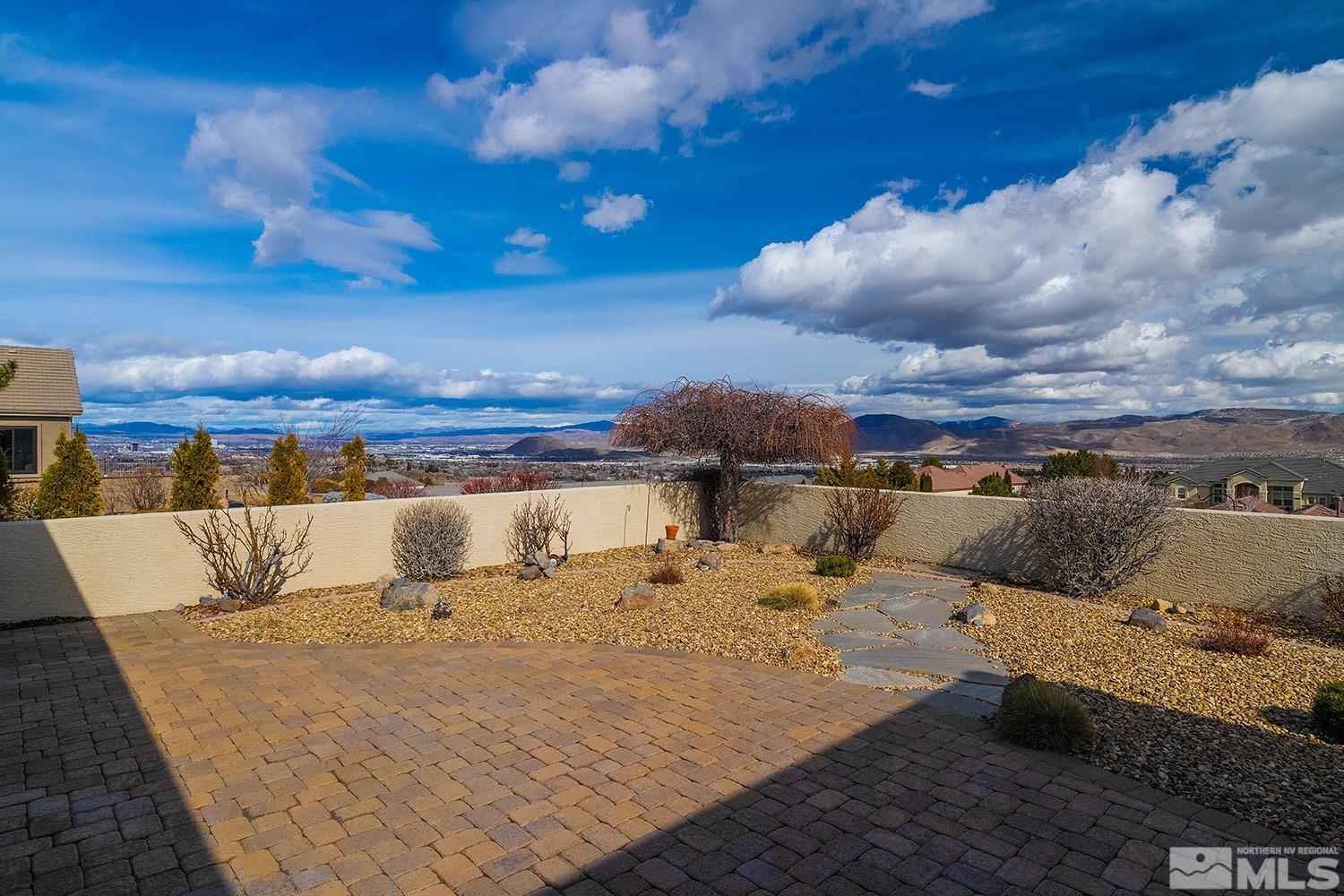 7340 Tempe Court Reno, NV 89511 - Photo 3 of 38 a view of a terrace