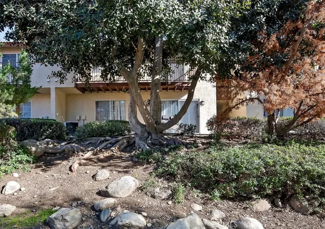 $309,000 | 1365 Crafton Avenue, Unit 2089, Mentone, CA 92359