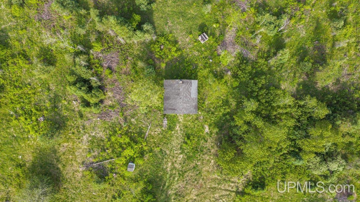 8789 38 Road Rapid River, MI 49878 - Photo 10 of 23