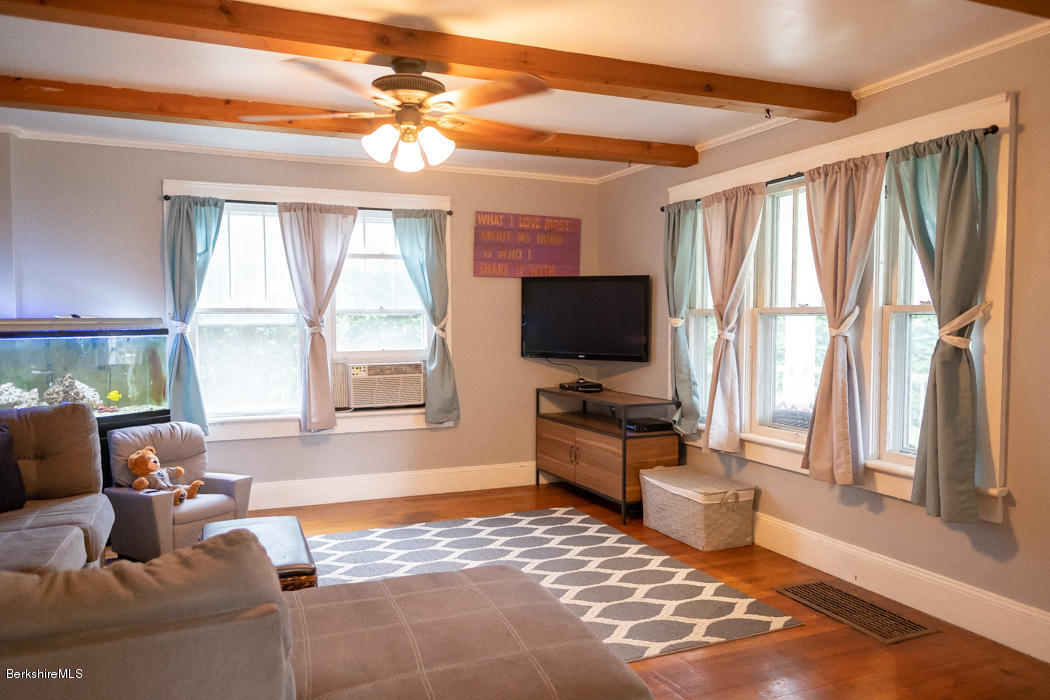 142 Cheshire Road Pittsfield, MA 01201 - Photo 21 of 34 Living room