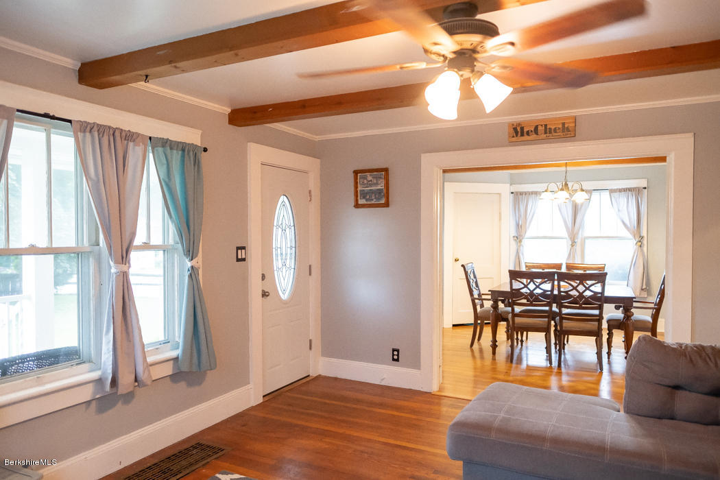 142 Cheshire Road Pittsfield, MA 01201 - Photo 22 of 34 Living room