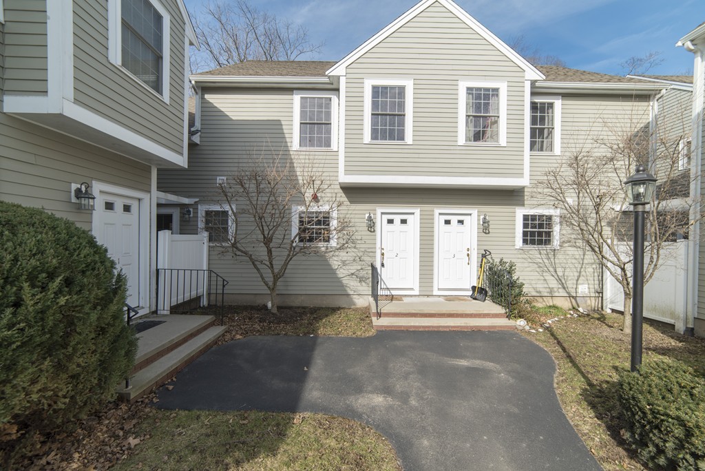 11 Brookside Road, Unit 2 Braintree, MA 02184 - Photo 1 of 28 Gallery Image 1