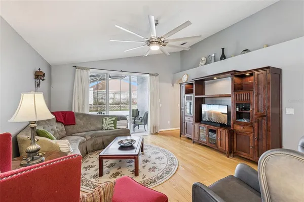 $459,000 | 1102 Royal St George Drive, Orlando, FL 32828