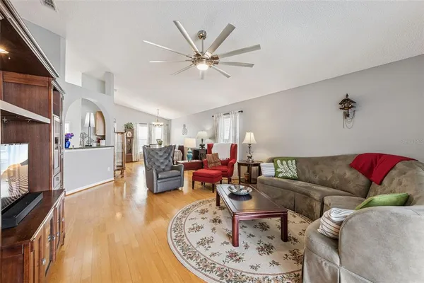 $459,000 | 1102 Royal St George Drive, Orlando, FL 32828