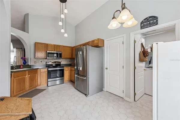 $459,000 | 1102 Royal St George Drive, Orlando, FL 32828