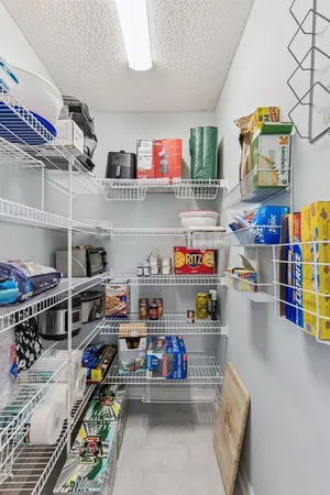 $459,000 | 1102 Royal St George Drive, Orlando, FL 32828