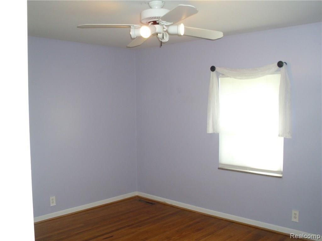 201 Barrington Road Bloomfield Hills, MI 48302 - Photo 31 of 37
