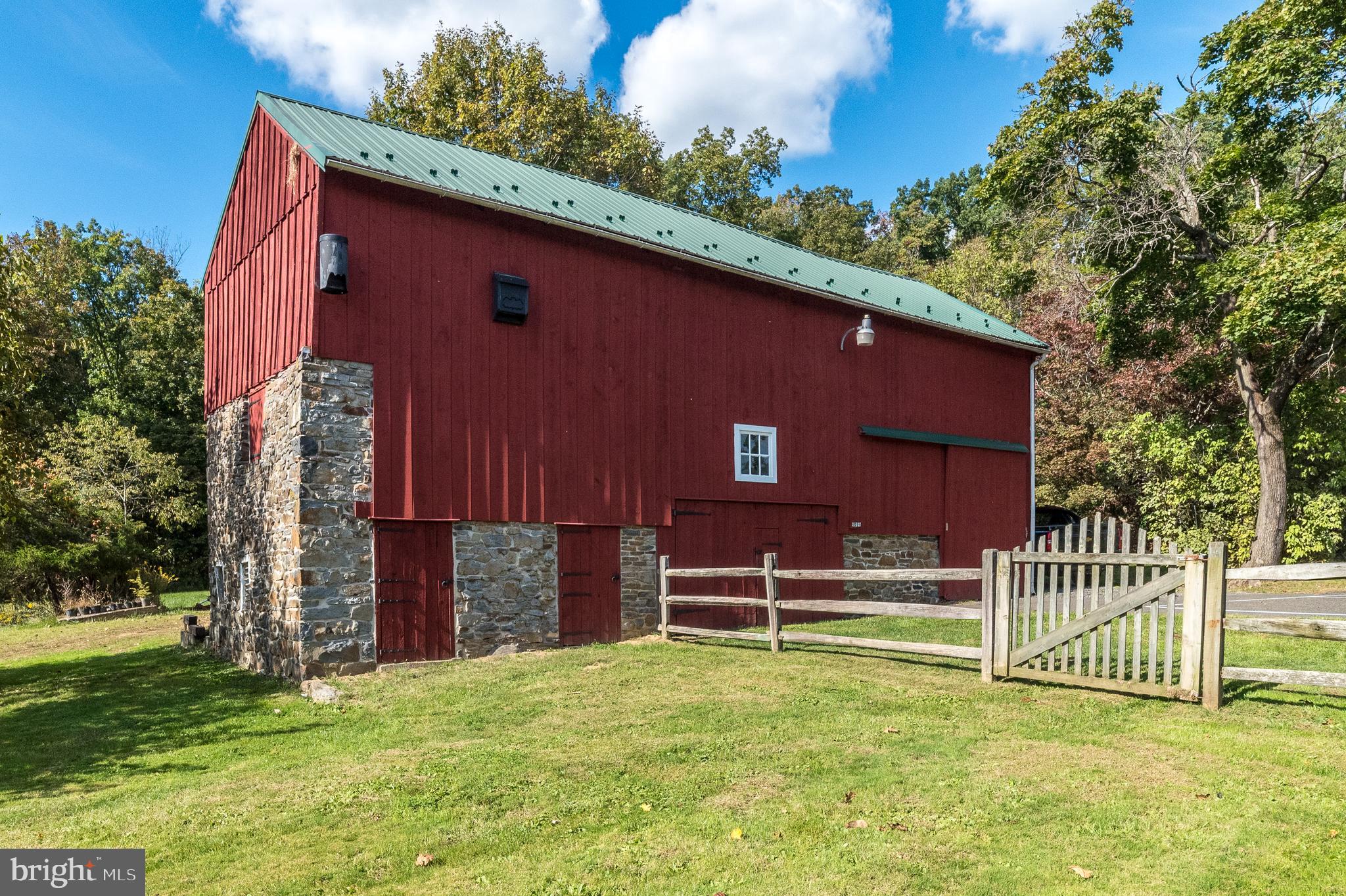 118 Wambold Road Green Lane, PA 18054 - Photo 68 of 104