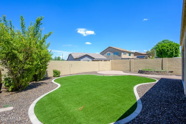 $599,000 | 1860 West Buckhorn Trail, Phoenix, AZ 85085