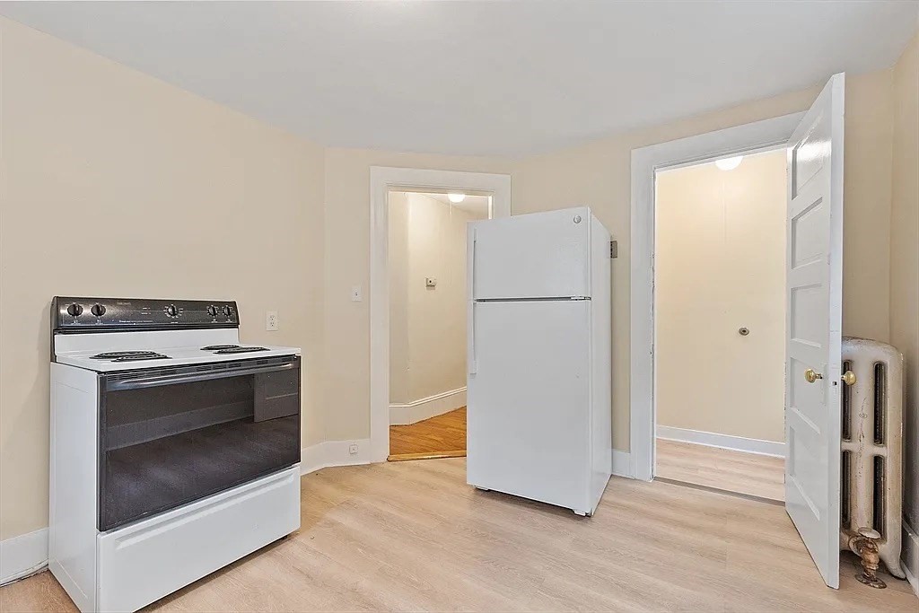 29-31 Rockrimmon Road, Unit 2R Worcester, MA 01602 - Photo 10 of 12