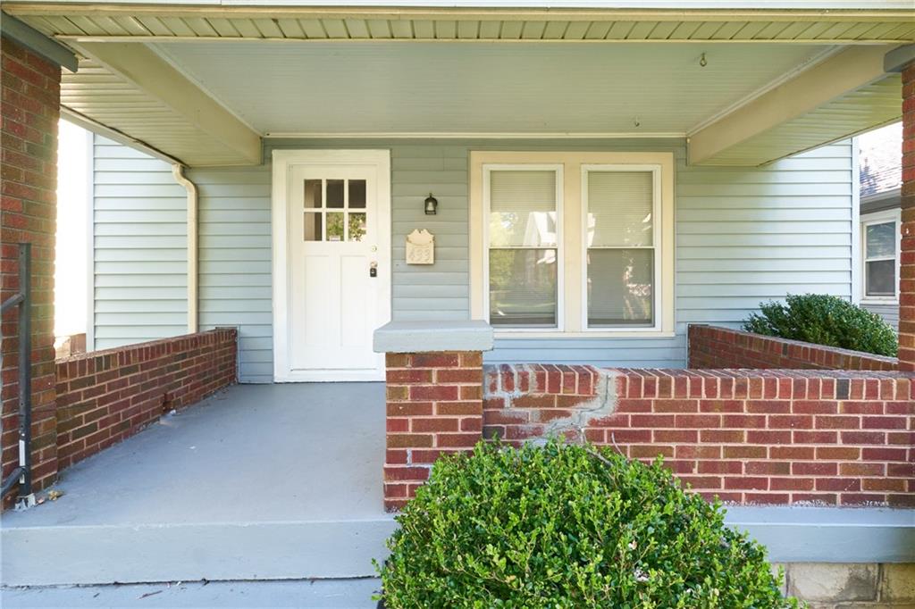 433 North Riley Avenue Indianapolis, IN 46201 - Photo 2 of 24