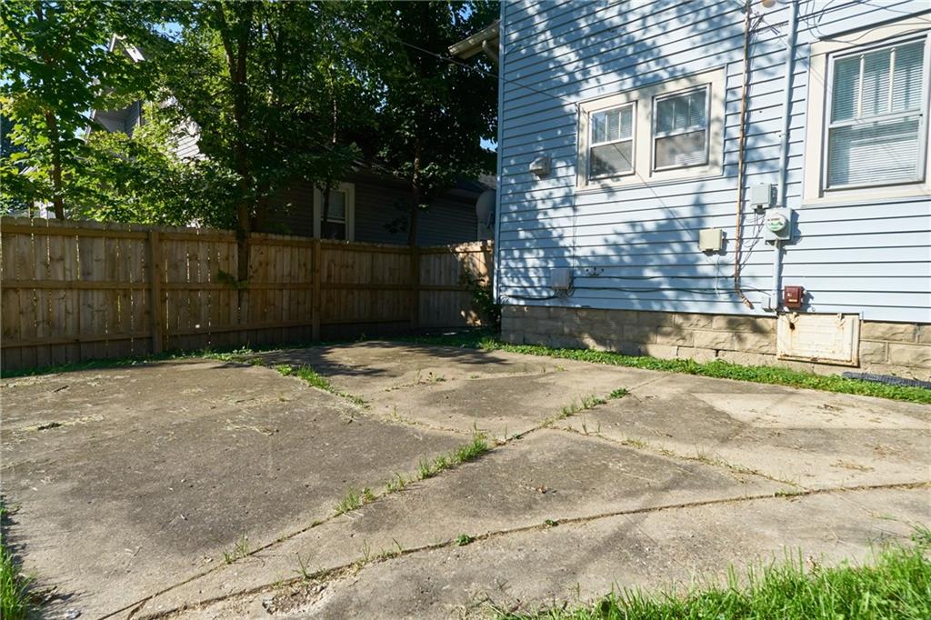 433 North Riley Avenue Indianapolis, IN 46201 - Photo 23 of 24