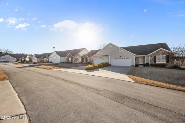 $315,000 | 150 Jordan Drive, New Bern, NC 28562