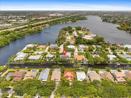$2,995,000 | 1002 Lake Shore Drive, Delray Beach, FL 33444