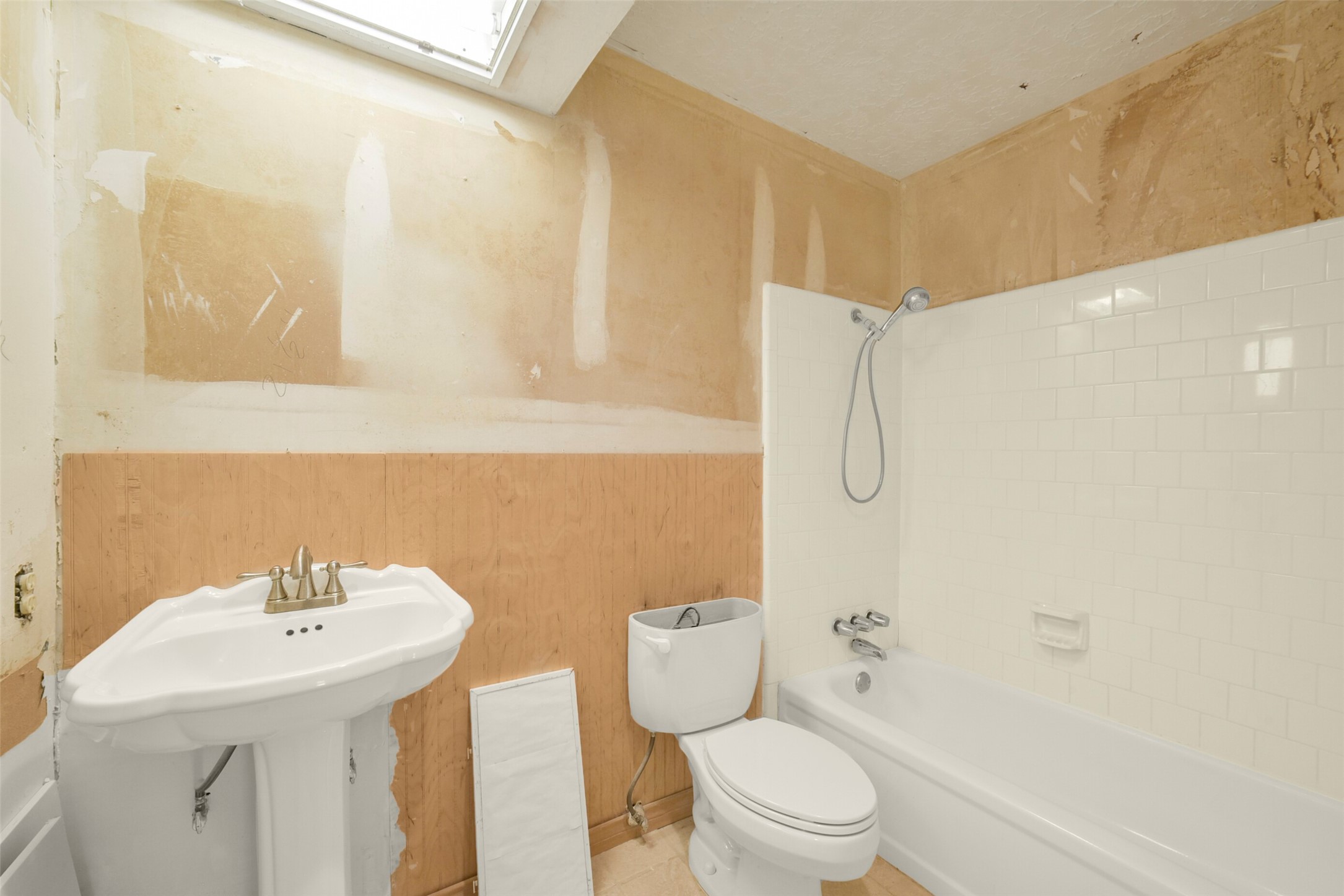 4439 Reynaldo Drive Spring, TX 77373 - Photo 20 of 29