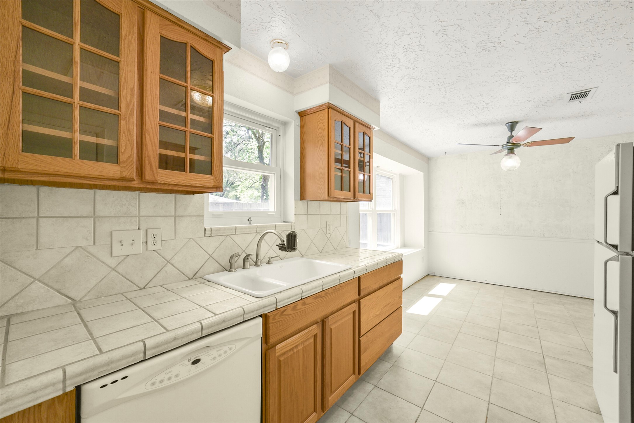 4439 Reynaldo Drive Spring, TX 77373 - Photo 10 of 29