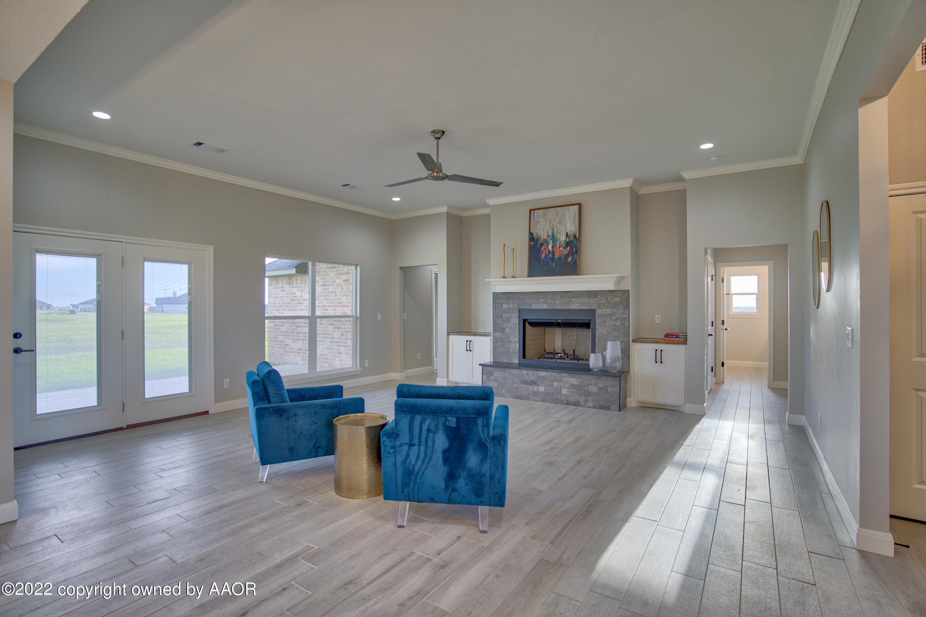 19151 Pine Springs Road Amarillo, TX 79119 - Photo 25 of 47 Living Room