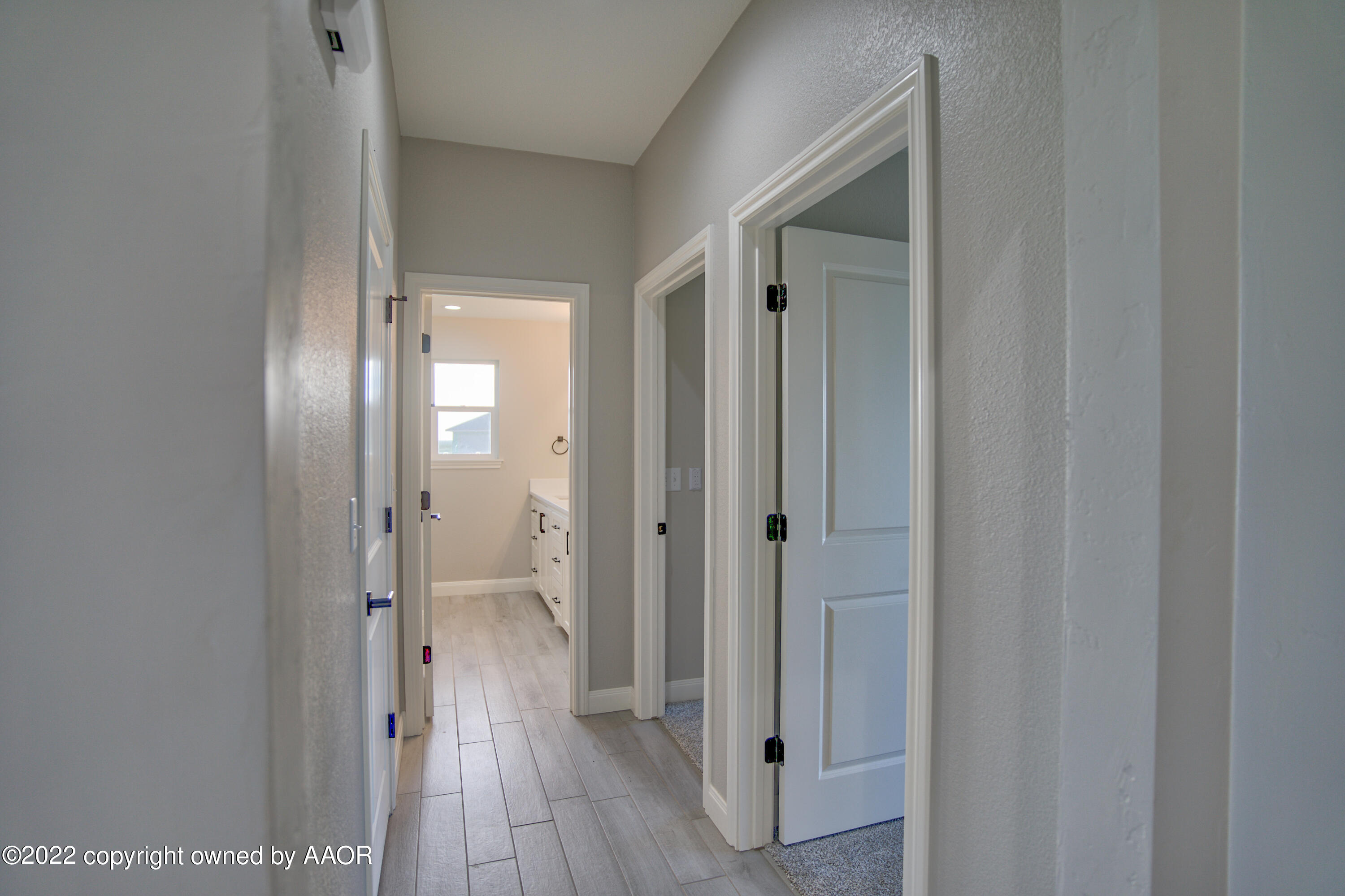 19151 Pine Springs Road Amarillo, TX 79119 - Photo 27 of 47 Hallway