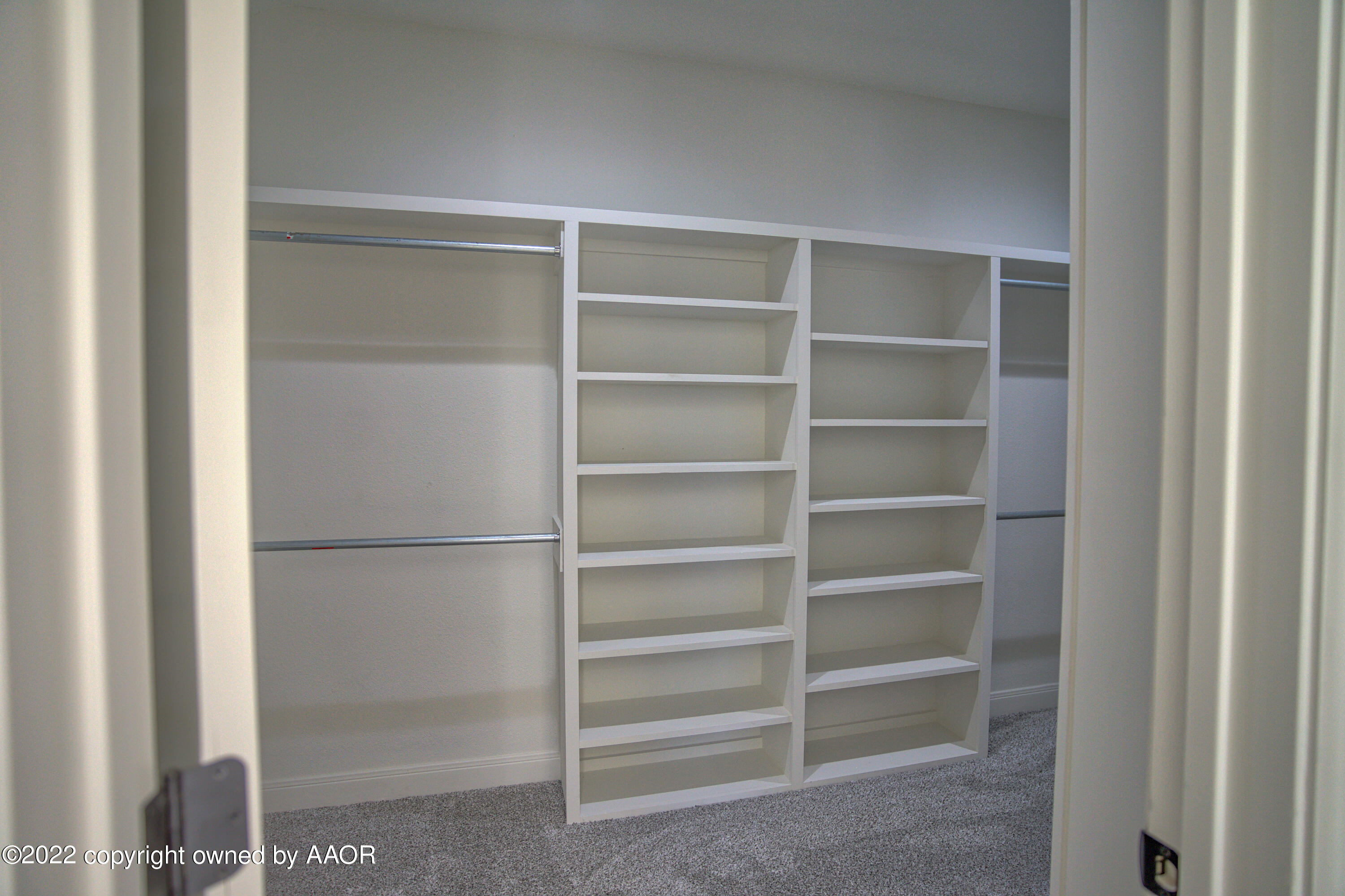 19151 Pine Springs Road Amarillo, TX 79119 - Photo 39 of 47 Master Closet
