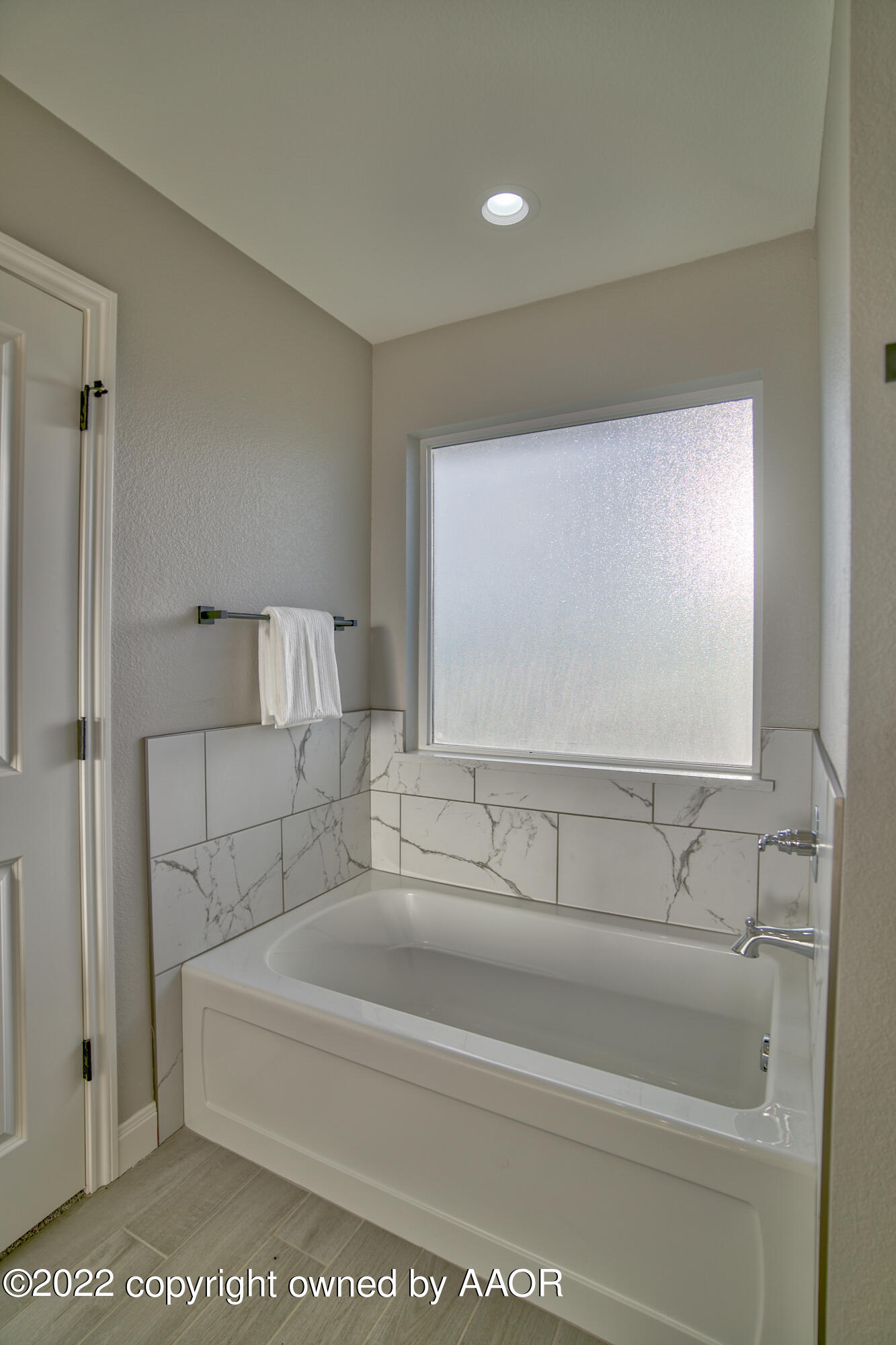 19151 Pine Springs Road Amarillo, TX 79119 - Photo 43 of 47 Master Bathroom