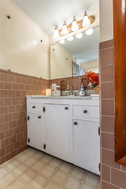 44 Craig Road Warwick, RI 02886 - Photo 13 of 26