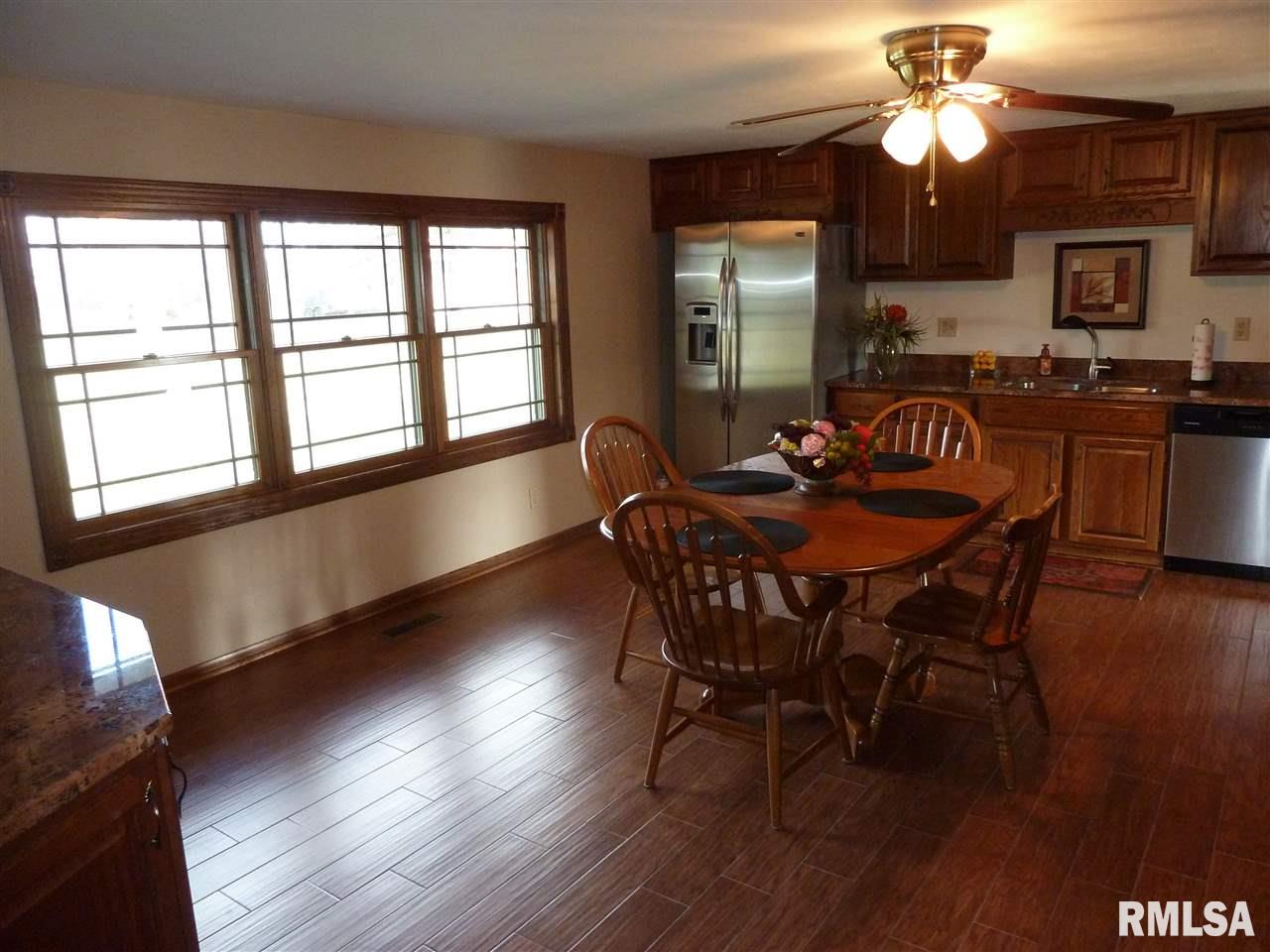 7801 West Lancaster Road Peoria, IL 61607 - Photo 11 of 32